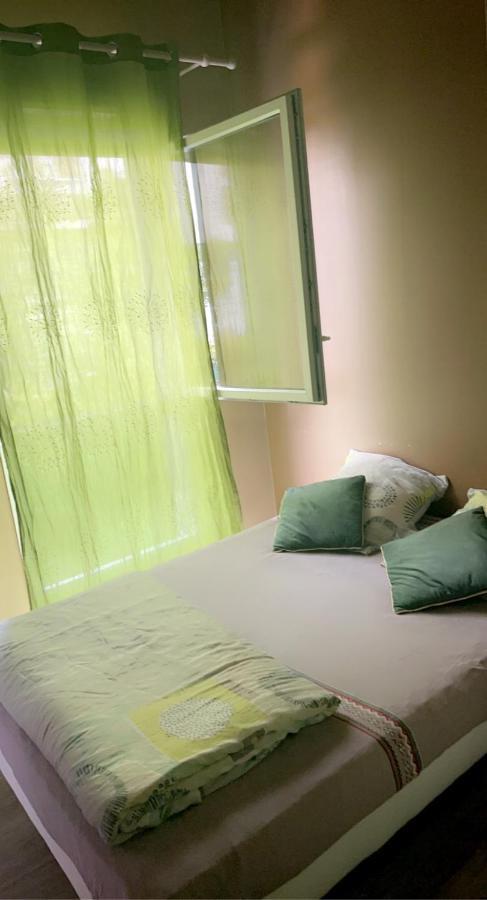 Chambre Avec Salle De Bain Privee Valenton 外观 照片